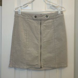 Blue Spice Beige Skirt Juniors 7 NWT
